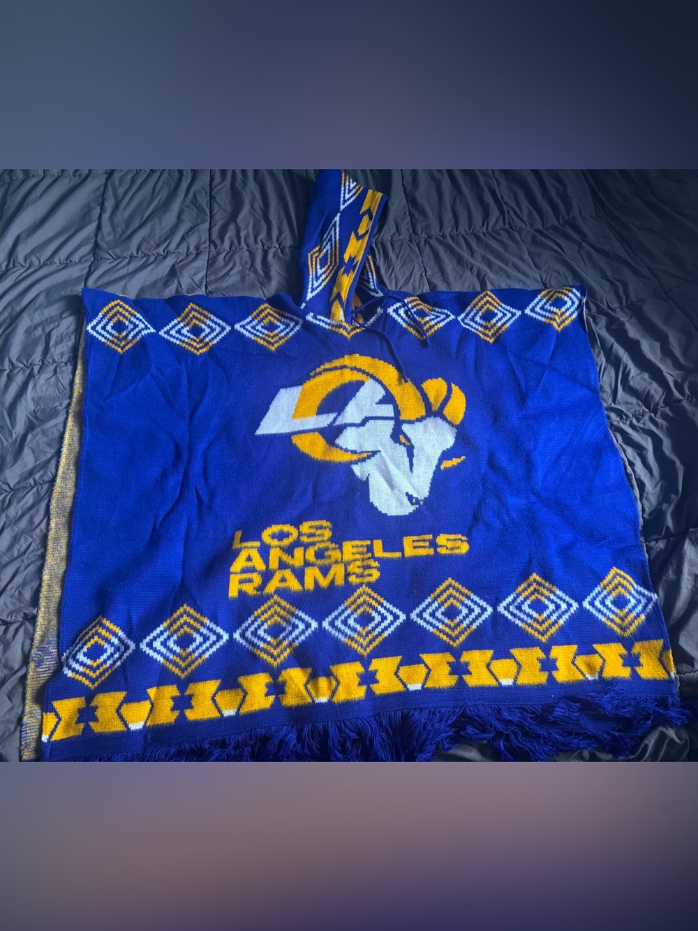 NEW LA Rams Hoodie Pancho from Ecuador